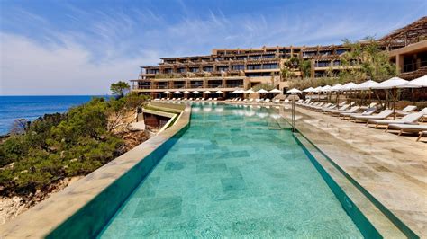 Six Senses: Five Star Hotels, Luxury Resorts & Wellness Spas.